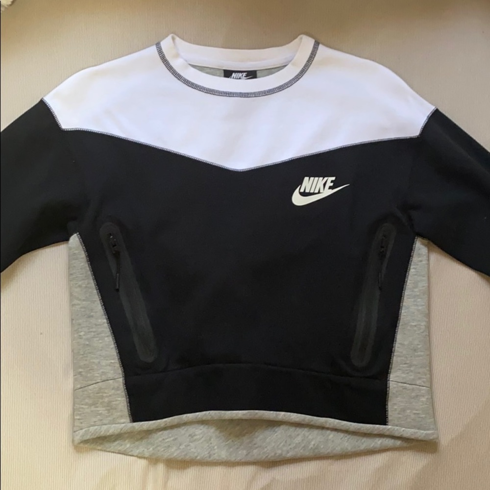 Nike color blocked sweater